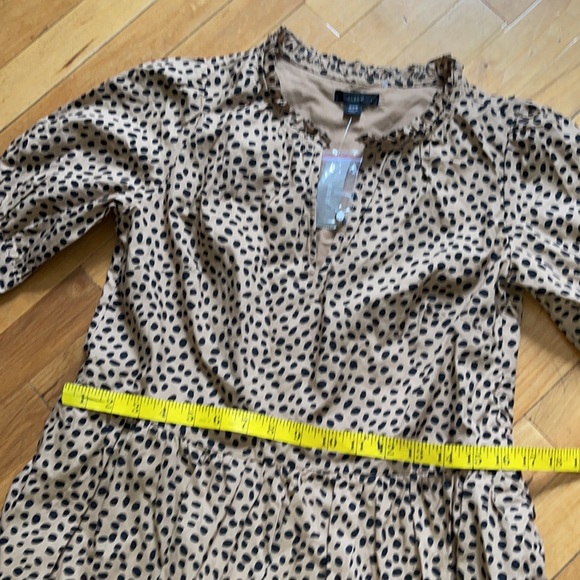 Oversized, JCrew Leopard Dot Ruffleneck Tiered Popover Dress - Picture 10 of 16